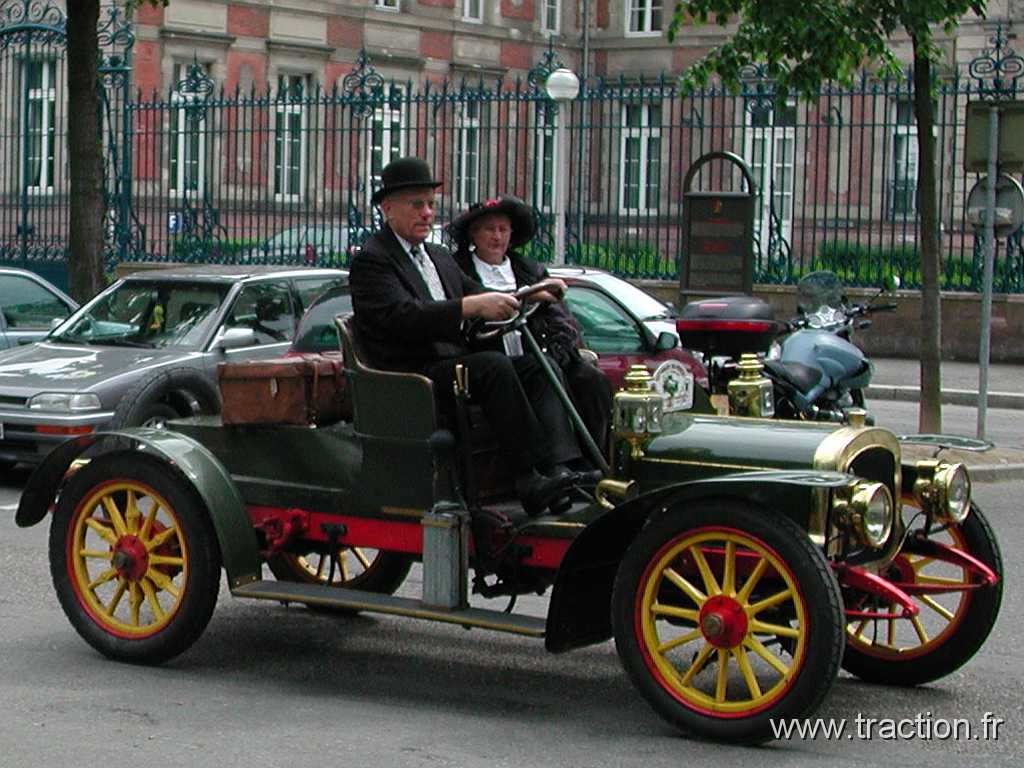 2002_05_19 Colmar 0017.jpg - 19/05/2002 - 68000 COLMAR13me Rallye des PrincesDELAHAYE 1912 Type 32